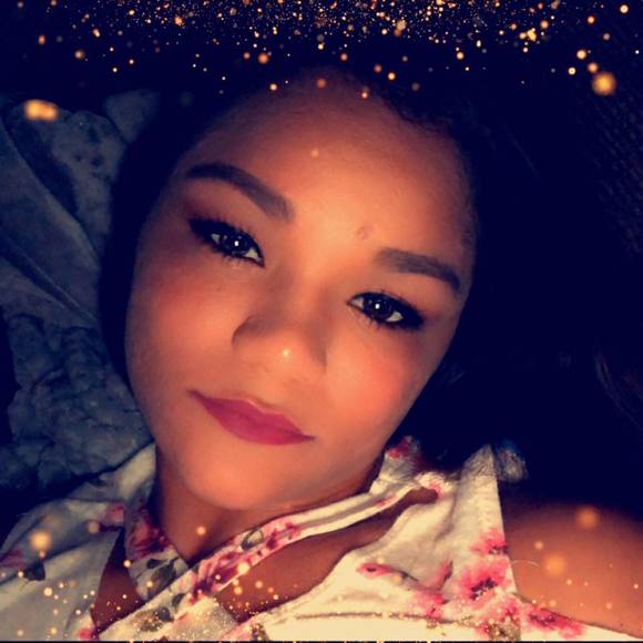 Meet your Posher, Justine - Picture 1 of 1